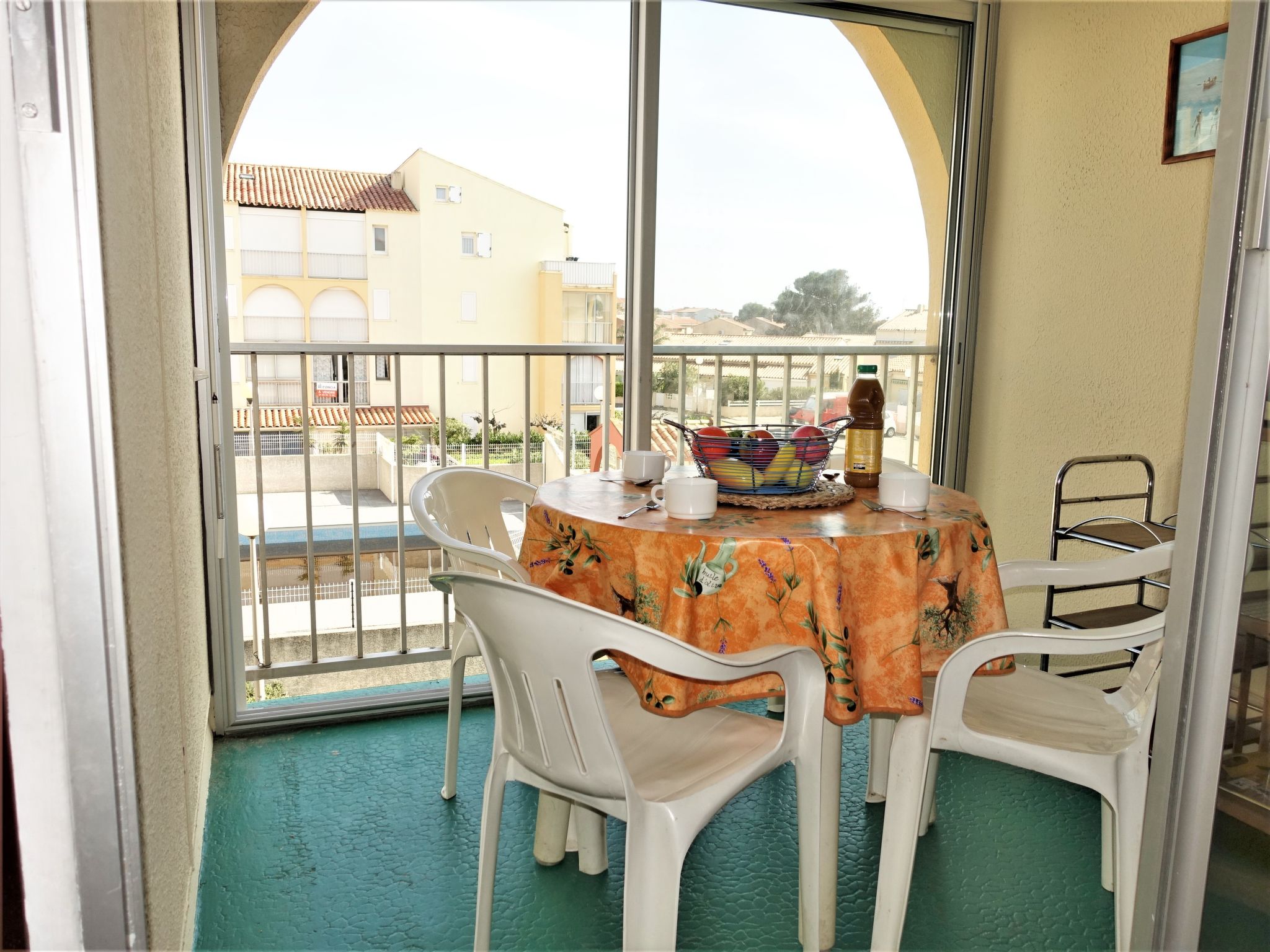 Foto 11 - Apartamento de 1 quarto em Narbonne com piscina e vistas do mar