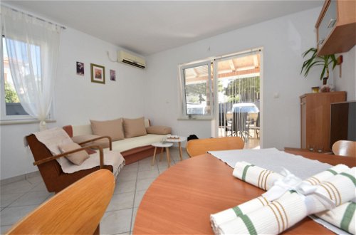 Foto 18 - Apartment mit 2 Schlafzimmern in Zadar mit terrasse und blick aufs meer