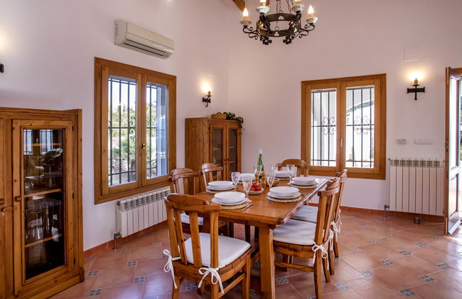 Casa de 5 quartos em El Ràfol d'Almúnia com piscina privada e jardim - Foto 10