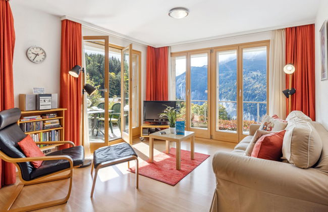 Apartamento de 3 quartos em Lauterbrunnen com terraço - Foto 1