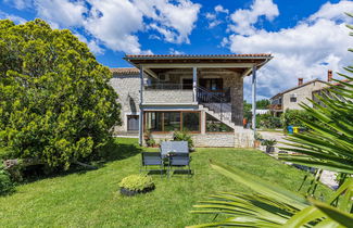 Foto 3 - Haus mit 2 Schlafzimmern in Marčana mit schwimmbad und garten