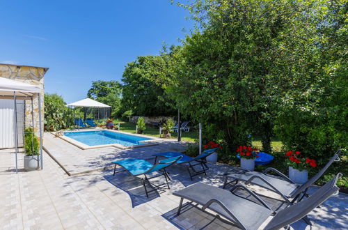 Foto 40 - Haus mit 2 Schlafzimmern in Marčana mit schwimmbad und garten