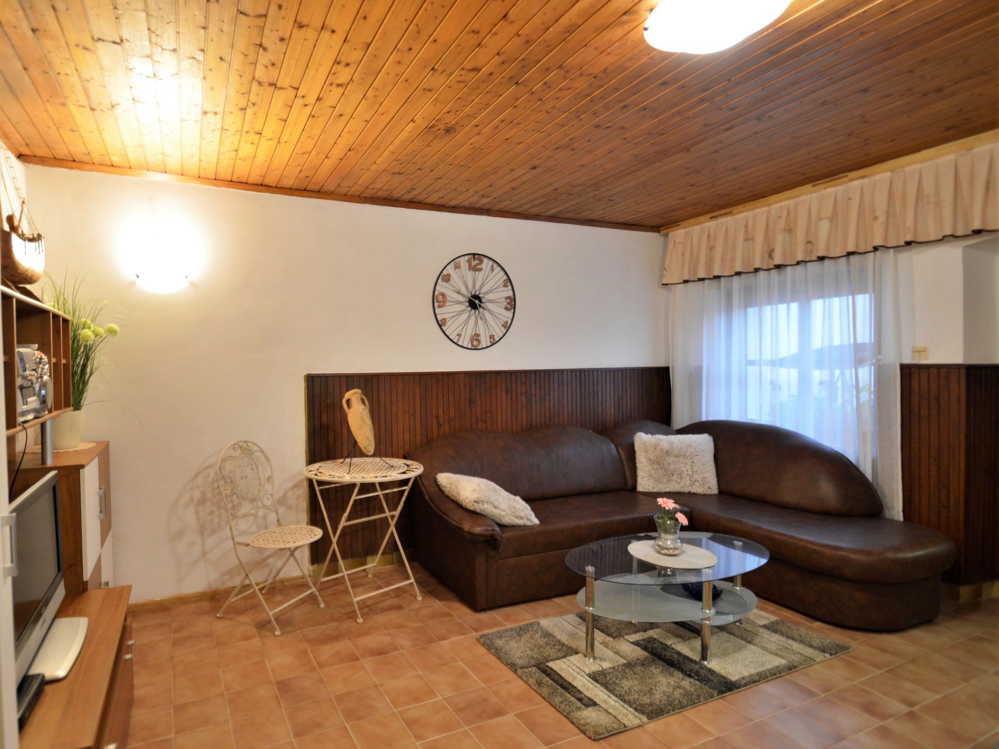 Photo 13 - 2 bedroom House in Marčana with swimming pool and garden