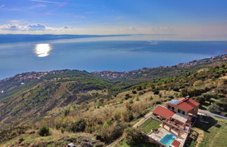 Photo 1 - 3 bedroom House in Dugi Rat with private pool and sea view