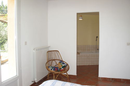 Foto 18 - Casa con 3 camere da letto a Salernes con piscina privata e giardino