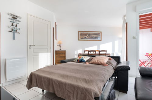 Foto 9 - Appartamento con 1 camera da letto a Saint-Jean-de-Luz con terrazza e vista mare