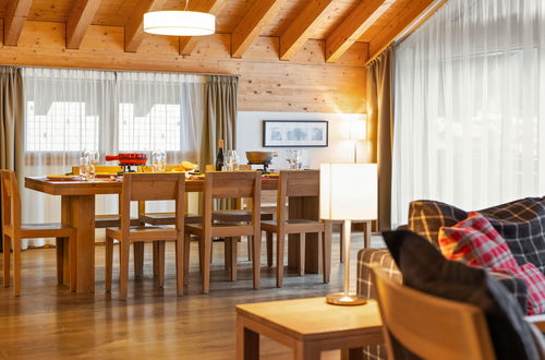 Photo 10 - 4 bedroom Apartment in Zermatt