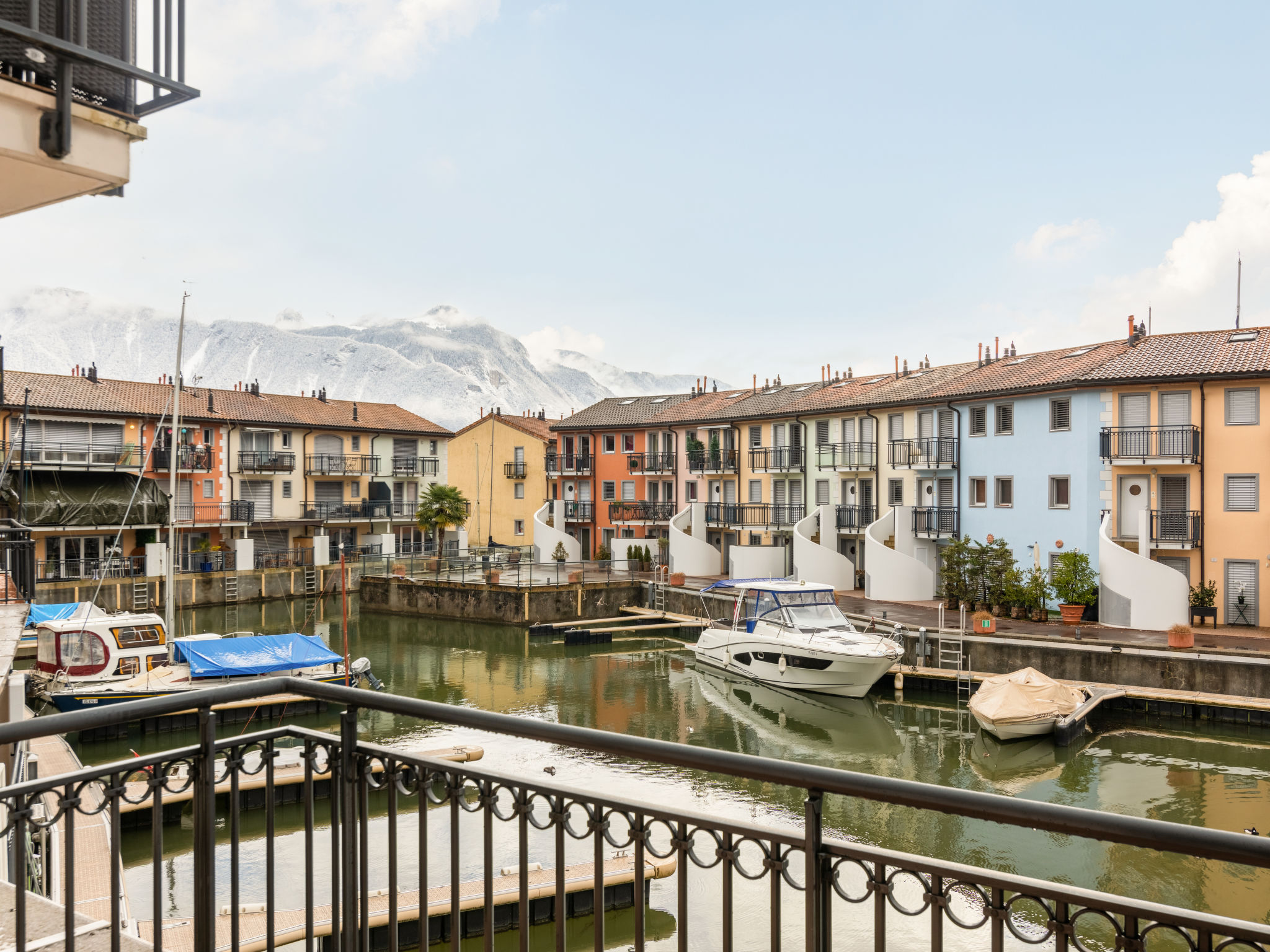 Photo 24 - Appartement de 4 chambres à Port-Valais avec vues sur la montagne