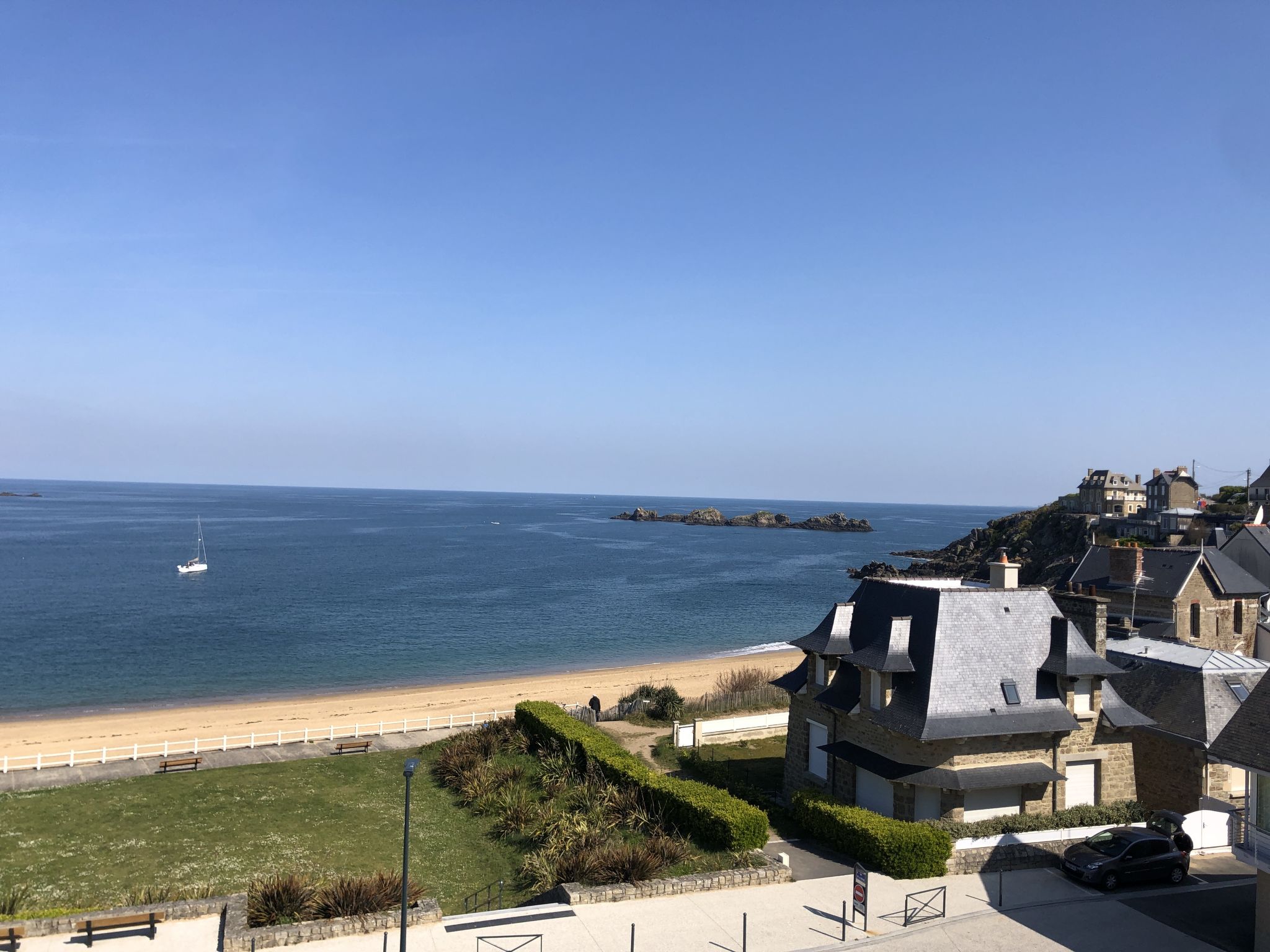 Foto 21 - Appartamento con 2 camere da letto a Saint-Malo con vista mare