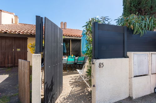 Foto 16 - Haus mit 1 Schlafzimmer in Le Grau-du-Roi mit terrasse und blick aufs meer