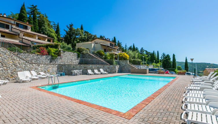 Foto 1 - Apartamento de 1 quarto em Riparbella com piscina e terraço