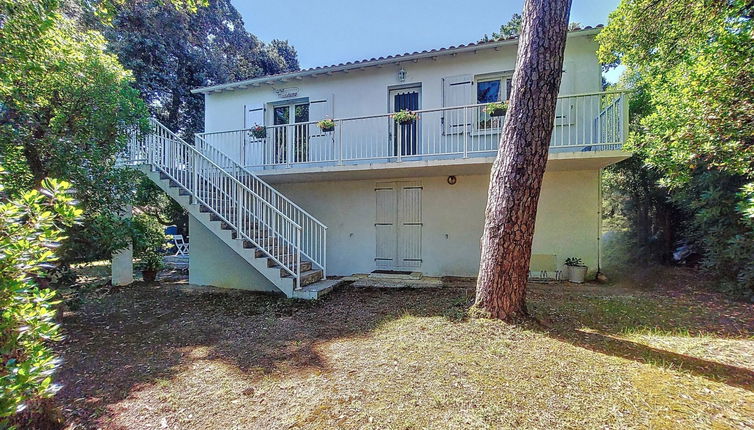 Foto 1 - Apartamento de 3 quartos em Vaux-sur-Mer com jardim