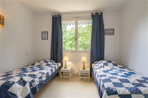 Foto 5 - Apartment mit 3 Schlafzimmern in Vaux-sur-Mer mit blick aufs meer