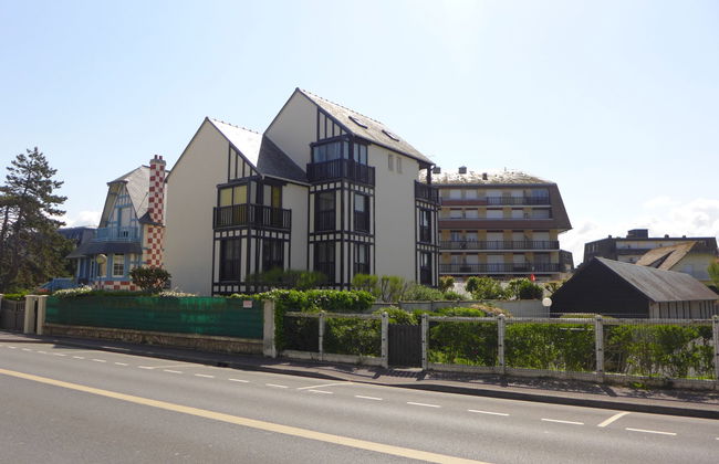 2 bedroom Apartment in Villers-sur-Mer - Photo 16