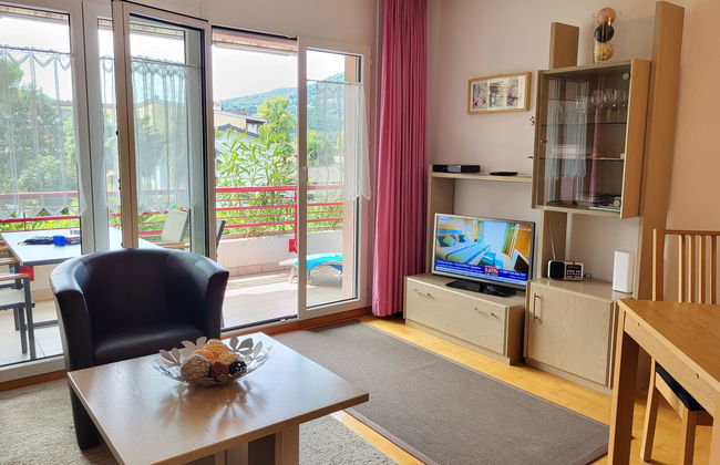 Apartamento de 2 quartos em Caslano com piscina e jardim - Foto 6