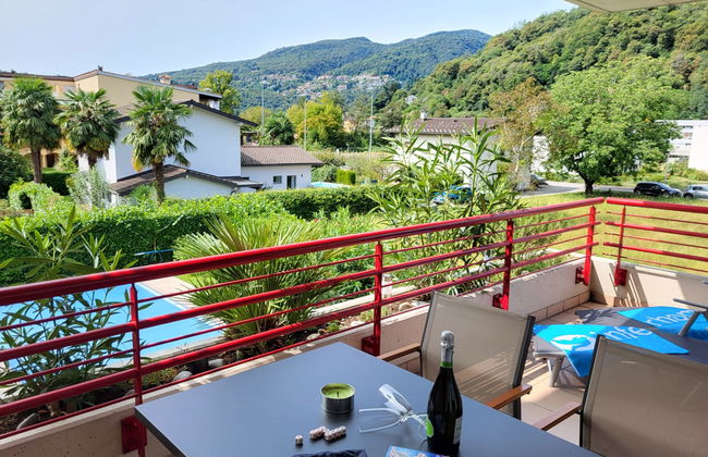 Apartamento de 2 quartos em Caslano com piscina e jardim - Foto 5