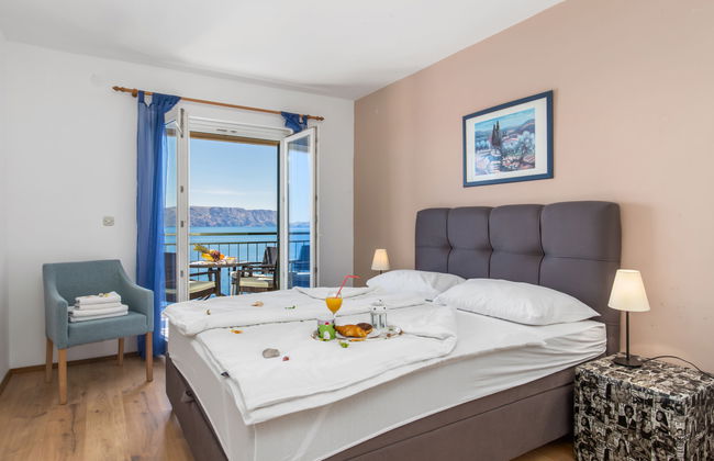Apartamento de 2 quartos em Senj com piscina e jardim - Foto 3