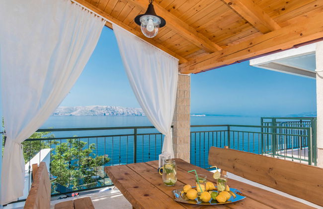 Apartamento de 2 quartos em Senj com piscina e jardim - Foto 5