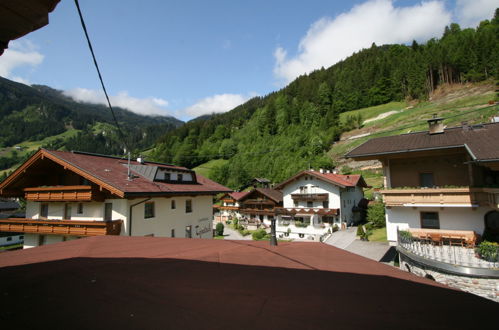 Photo 15 - Appartement de 3 chambres à Schwendau avec vues sur la montagne