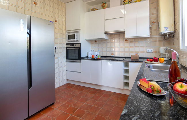 Casa de 8 quartos em Calp com piscina privada e jardim - Foto 17