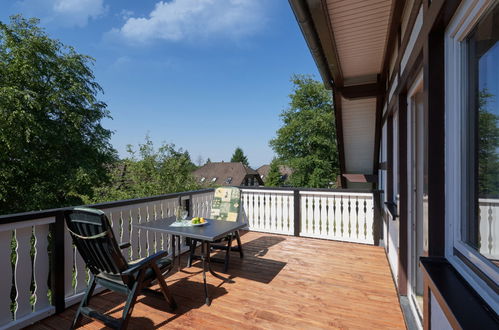 Photo 2 - Maison de 4 chambres à Frankenau avec terrasse et vues sur la montagne