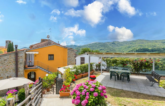 Apartamento de 3 quartos em Pescia com piscina e jardim - Foto 28