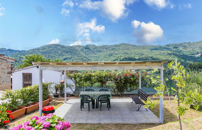 Apartamento de 3 quartos em Pescia com piscina e jardim - Foto 29
