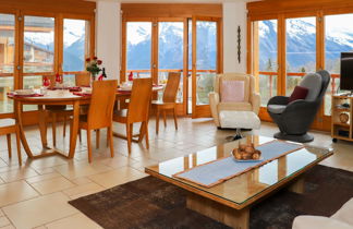 Photo 2 - 4 bedroom Apartment in Nendaz with swimming pool and mountain view