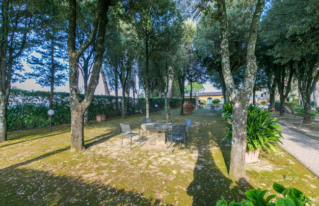 Casa de 2 quartos em Poggibonsi com piscina e jardim - Foto 36
