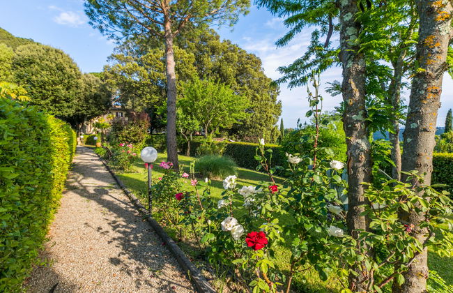 Casa de 2 quartos em Poggibonsi com piscina e jardim - Foto 31