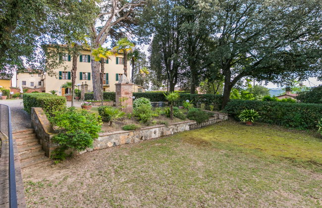 Casa de 2 quartos em Poggibonsi com piscina e jardim - Foto 26