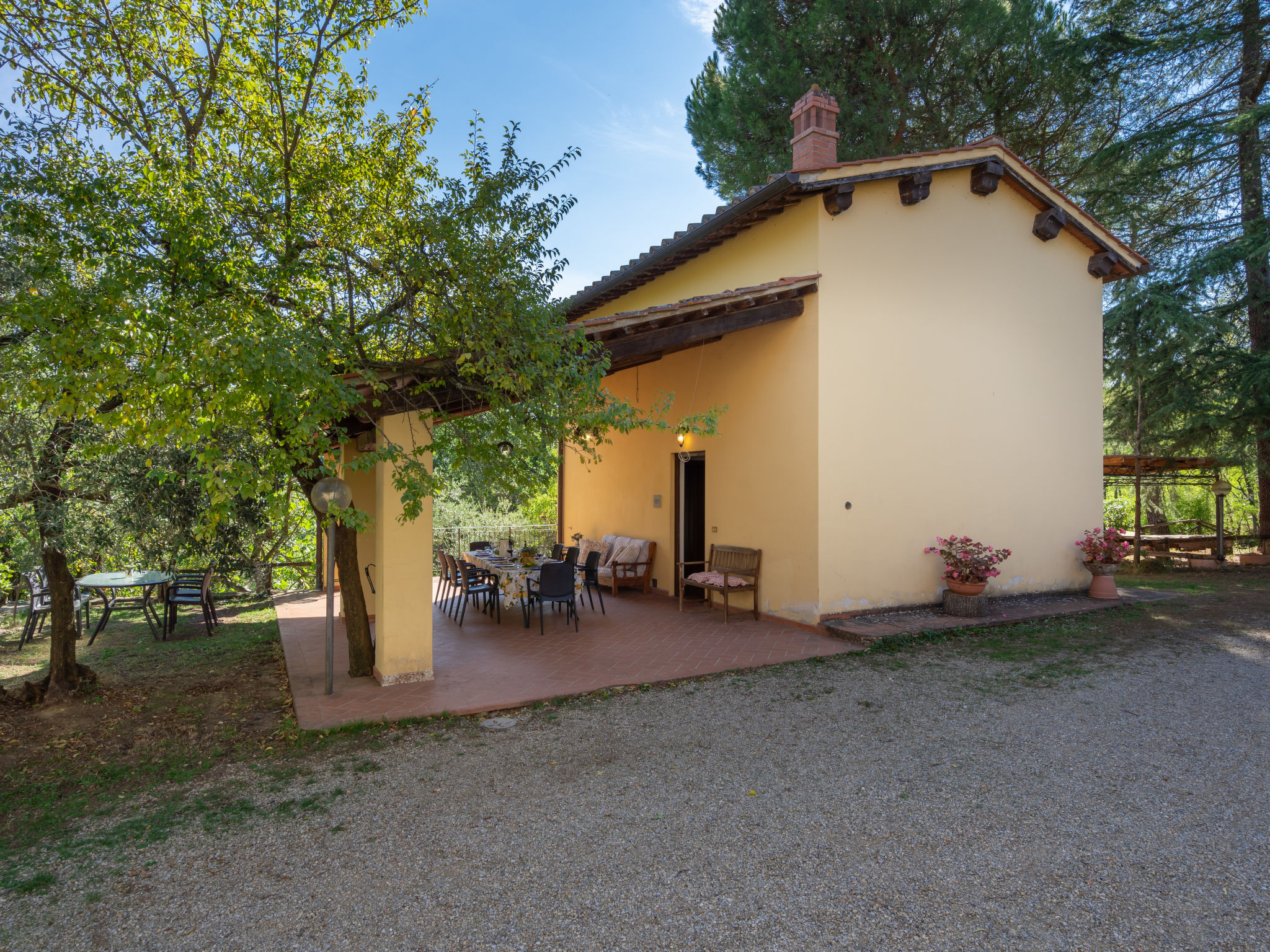 Photo 20 - 5 bedroom House in Montevarchi with private pool and garden