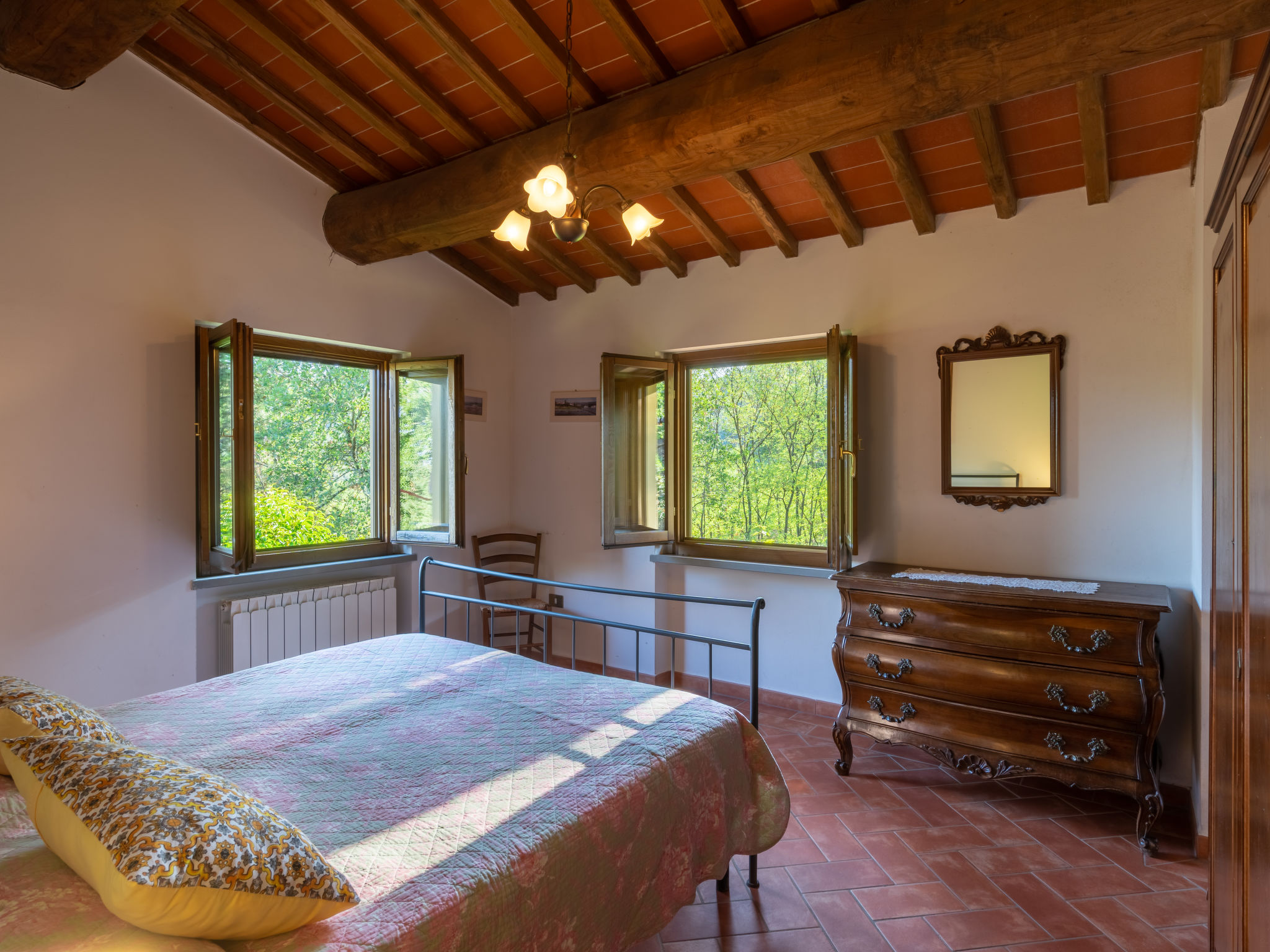 Foto 35 - Haus mit 5 Schlafzimmern in Montevarchi mit privater pool und garten
