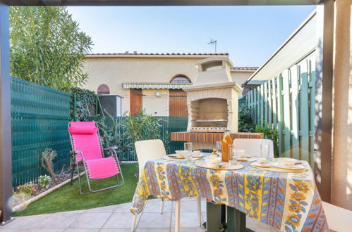 Photo 21 - Maison de 1 chambre à Saint-Cyprien avec piscine et jardin