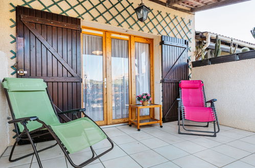 Photo 12 - Maison de 1 chambre à Saint-Cyprien avec piscine et vues à la mer