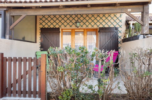 Photo 13 - Maison de 1 chambre à Saint-Cyprien avec piscine et jardin