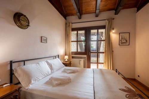 Photo 19 - 4 bedroom House in Santo Stefano Belbo with private pool and garden