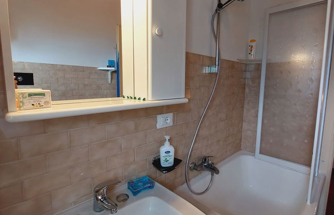 Casa de 2 quartos em Colico com jardim e terraço - Foto 18