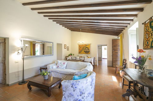 Photo 10 - 6 bedroom House in Magione with private pool and garden