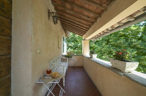 Foto 41 - Haus mit 6 Schlafzimmern in Magione mit privater pool und garten