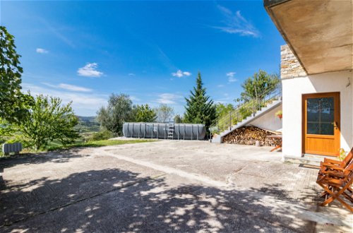 Photo 20 - Maison de 3 chambres à Motovun avec piscine privée et jardin