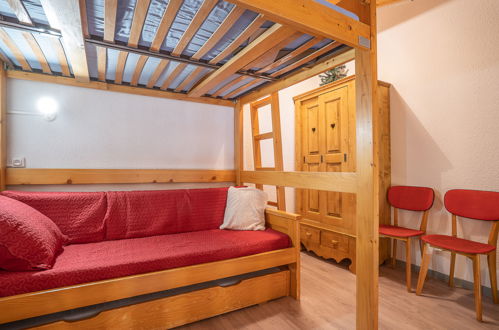 Foto 14 - Appartamento con 2 camere da letto a Les Belleville con vista sulle montagne