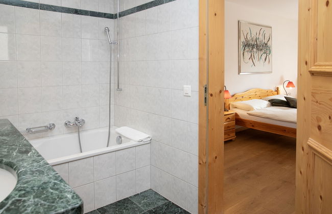 Apartamento de 3 quartos em Silvaplana com jardim - Foto 14