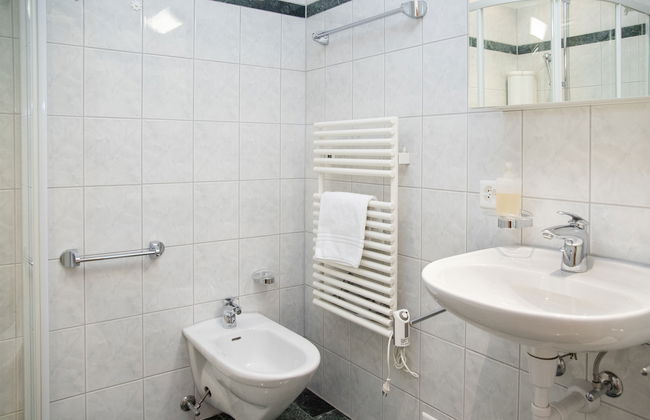 Apartamento de 3 quartos em Silvaplana com jardim - Foto 18