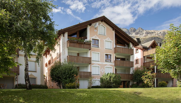 Apartamento de 3 quartos em Silvaplana com jardim - Foto 5