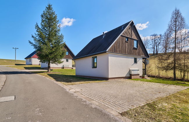 Casa de 3 quartos em Černý Důl com piscina e jardim - Foto 30