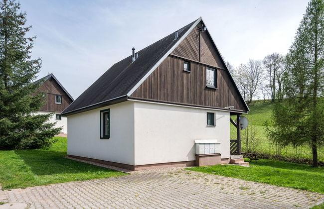 Casa de 3 quartos em Černý Důl com piscina e jardim - Foto 33