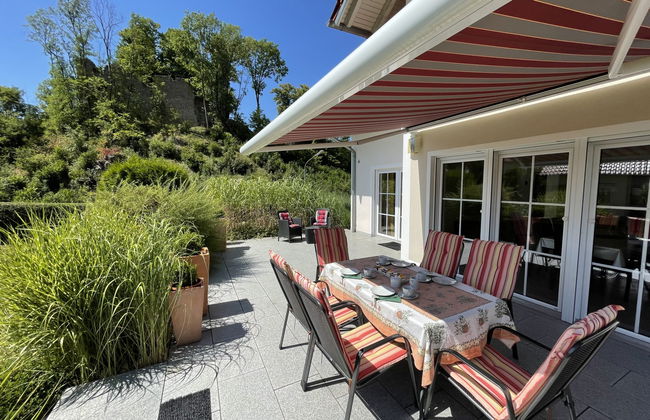 Casa de 5 quartos em Schorndorf com jardim e terraço - Foto 1