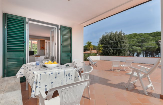 Casa de 3 quartos em Rio com jardim e terraço - Foto 2