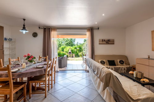 Foto 10 - Casa con 3 camere da letto a Prunelli-di-Fiumorbo con piscina e vista mare